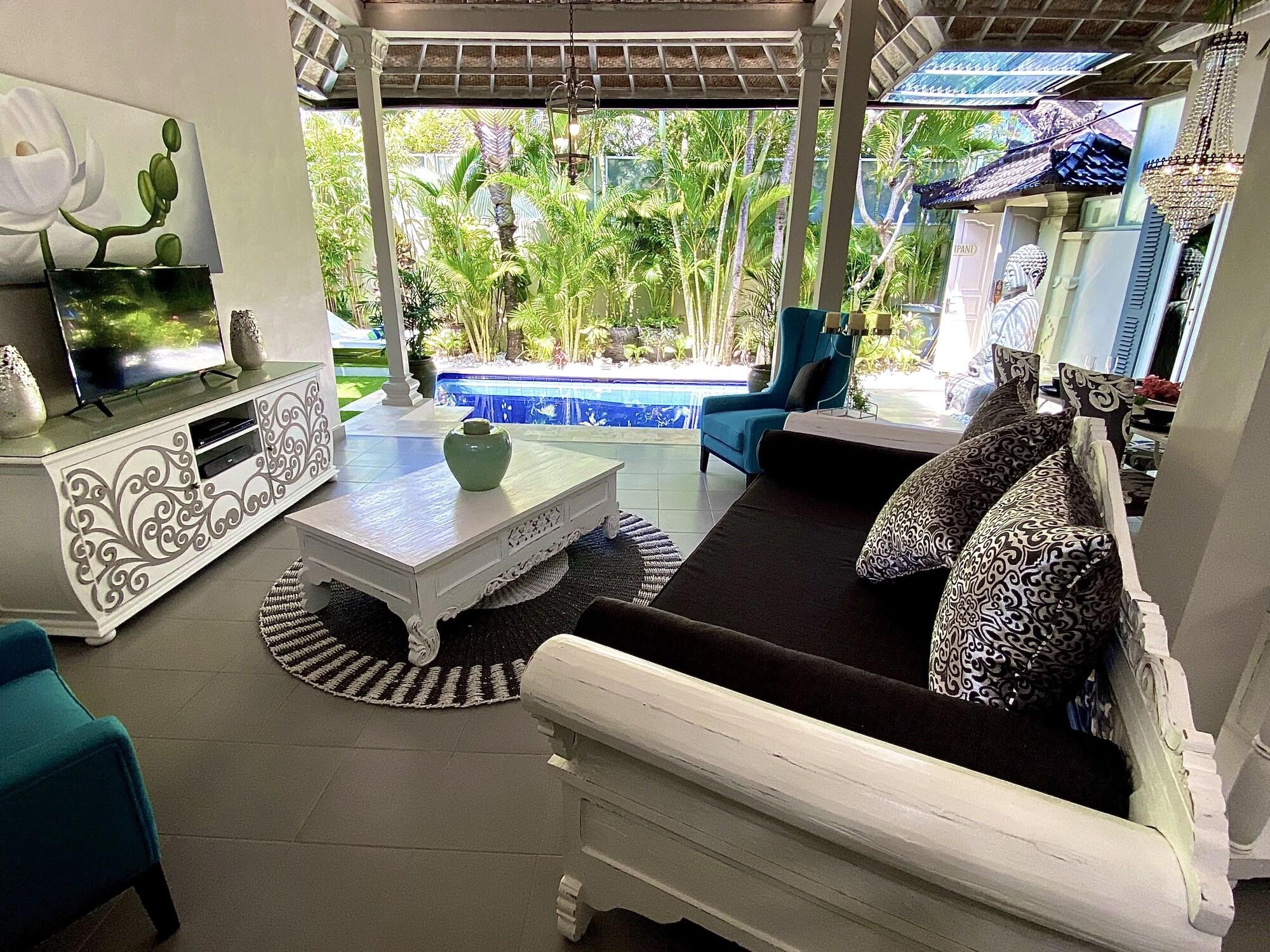 Frangipani Villa Seminyak Екстериор снимка