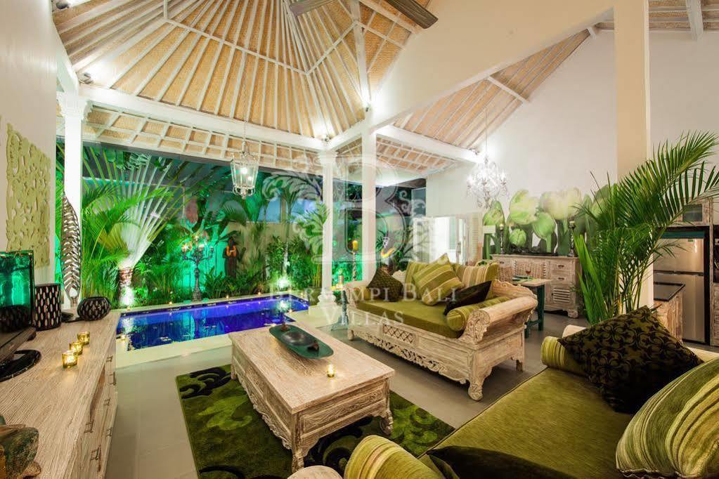 Frangipani Villa Seminyak Екстериор снимка